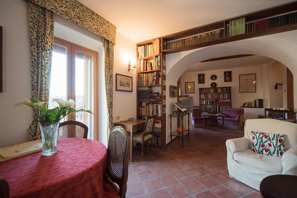 The Clock Houses Borgo Gallodoro Letojanni Luaran gambar