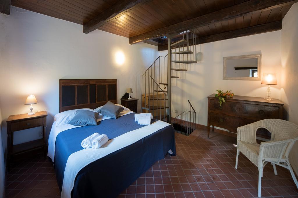 The Clock Houses Borgo Gallodoro Letojanni Luaran gambar