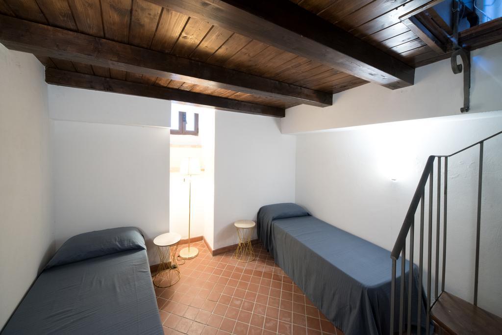 The Clock Houses Borgo Gallodoro Letojanni Luaran gambar